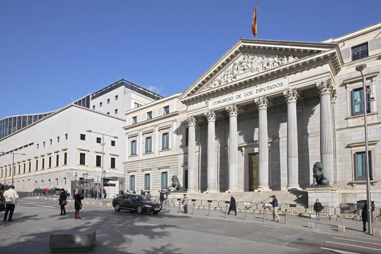 Prado Suite Madrid Exterior photo